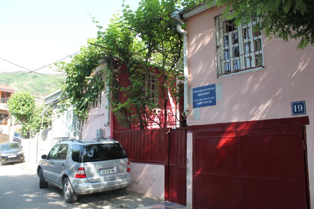 Hostel Old City Sololaki room 1